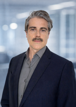 Jesus-Molina-Headshot